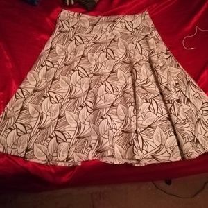 Cute open mini skirt